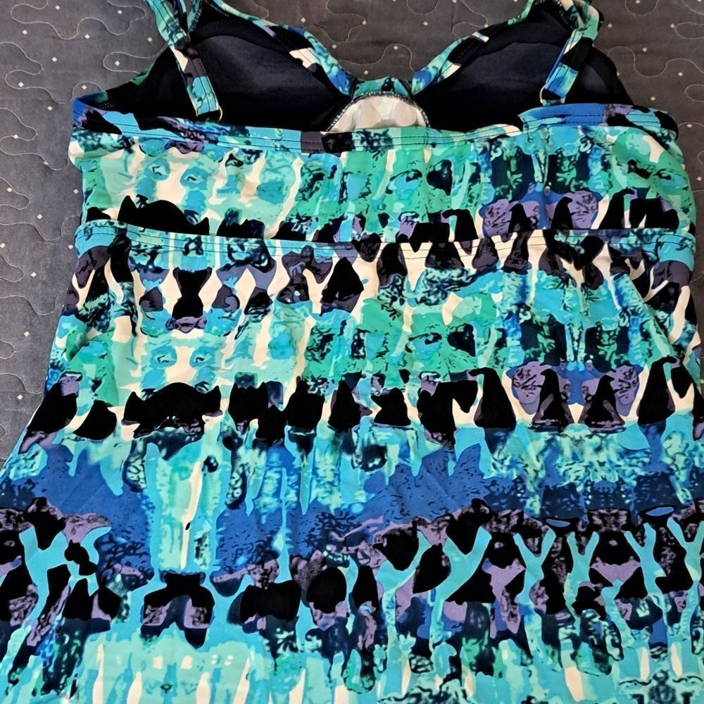 Blue & Teal Patterned Women's Swim Tankini Top - Picture 5 of 8